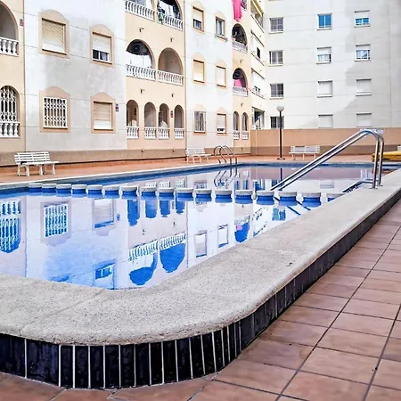 Torrevieja City Apartment דירה *