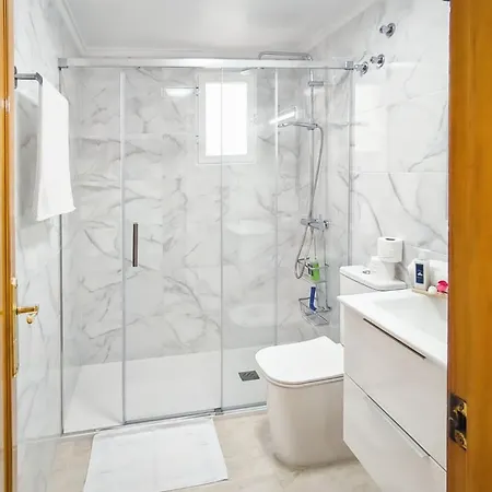 Апартаменты Torrevieja City Apartment Торевьиа
